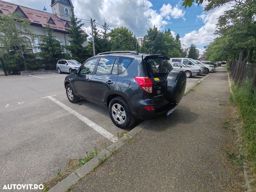 Toyota RAV4 2.0 Confort - 8