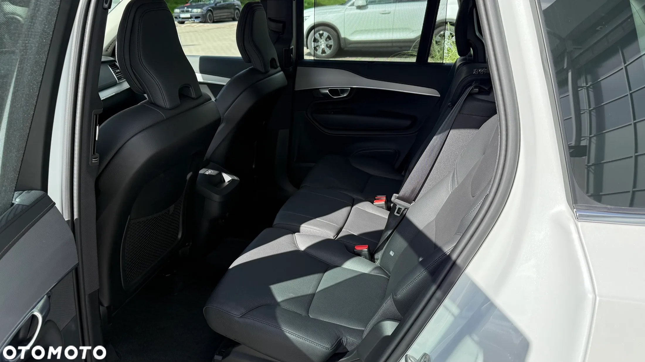 Volvo XC 90 - 11