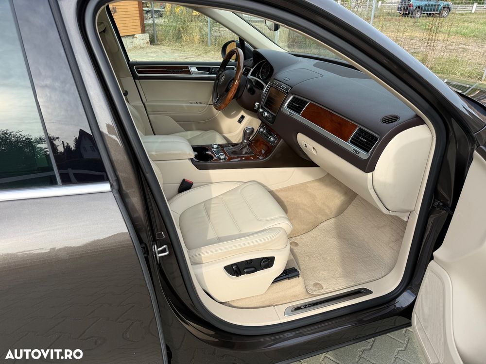 Volkswagen Touareg - 15