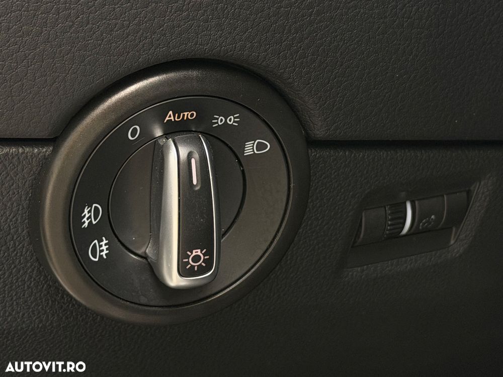 Volkswagen Multivan - 23