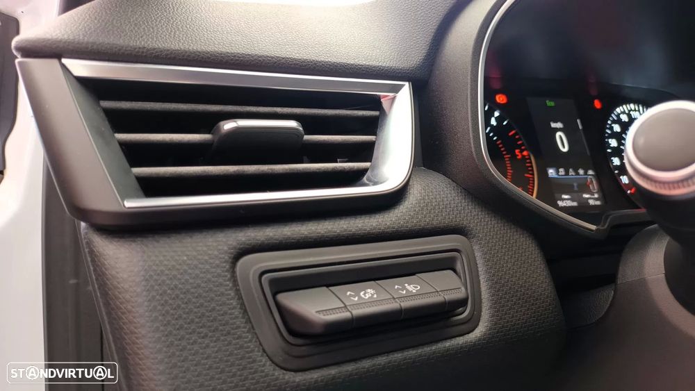 Renault clio van 1.5 bluedci air nav - 20