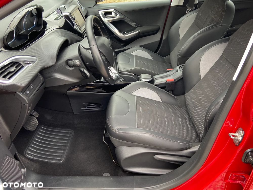 Peugeot 2008 - 30