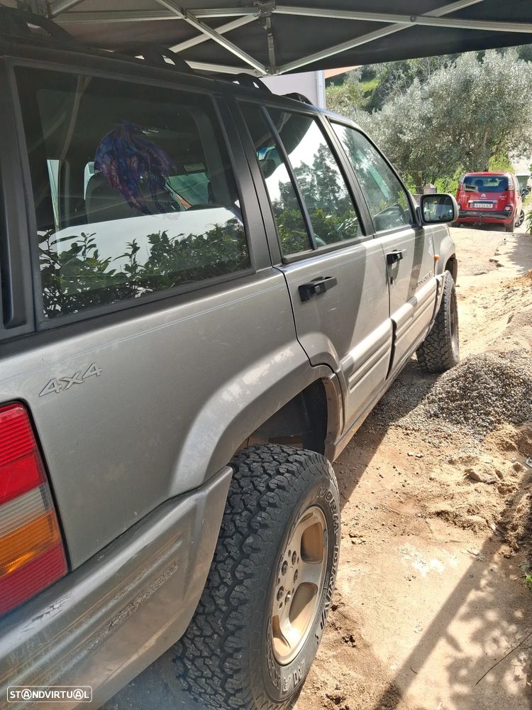 Jeep Grand Cherokee - 3