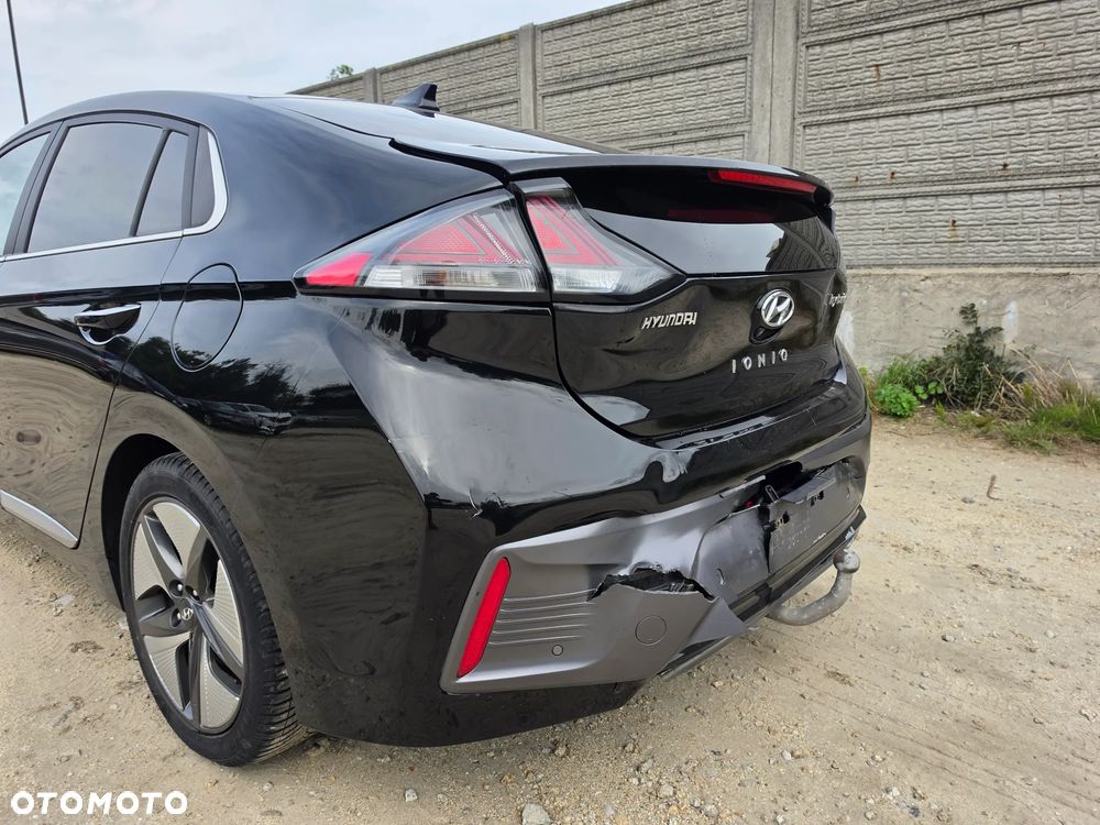 Hyundai IONIQ hybrid Platinum - 30