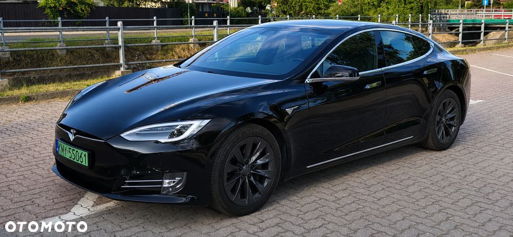 Tesla Model S Long Range Plus - 8