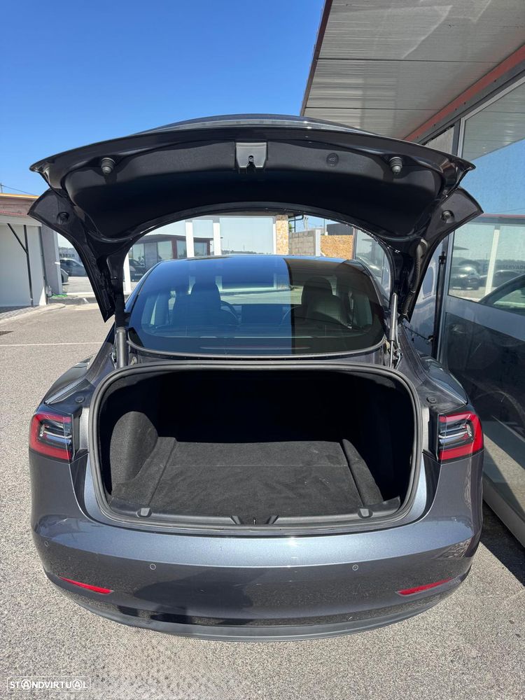 Tesla Model 3 Long Range Tração Integral - 26