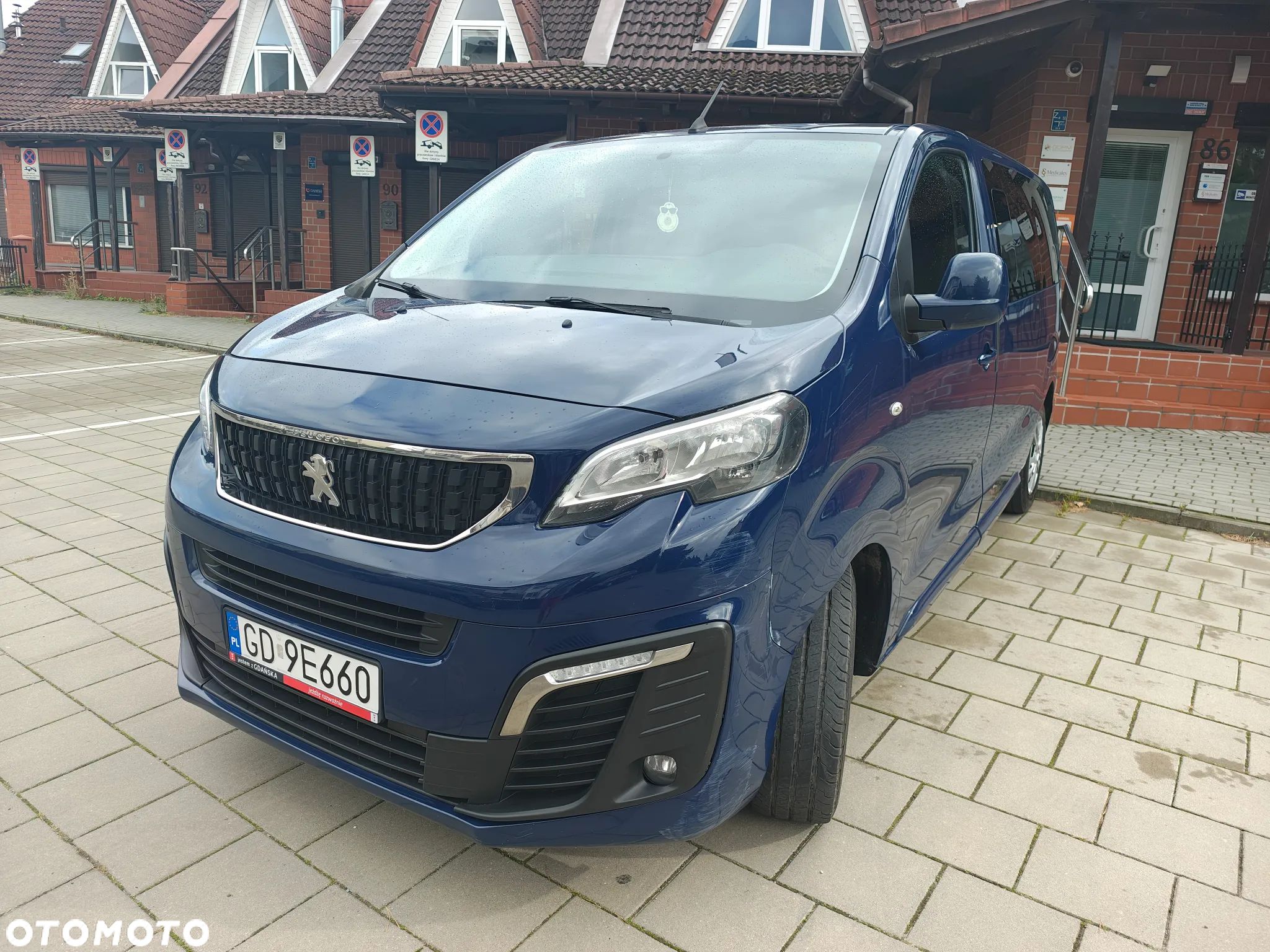 Peugeot Traveller 1.6 BlueHDi Standard Business - 1