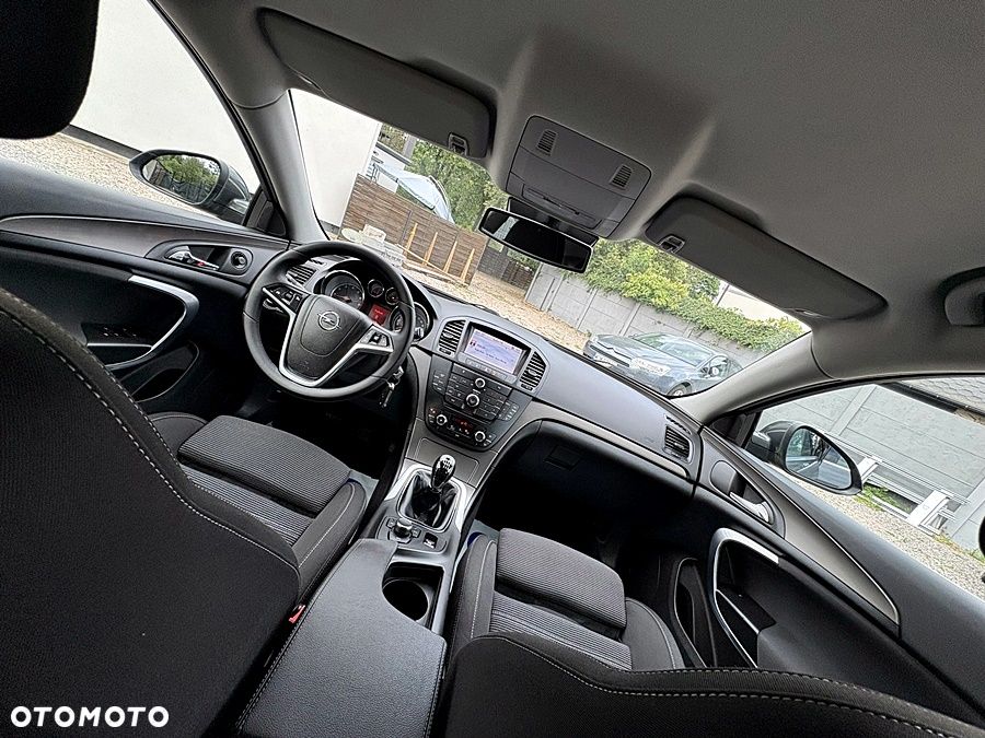 Opel Insignia 1.8 Design Edition - 23