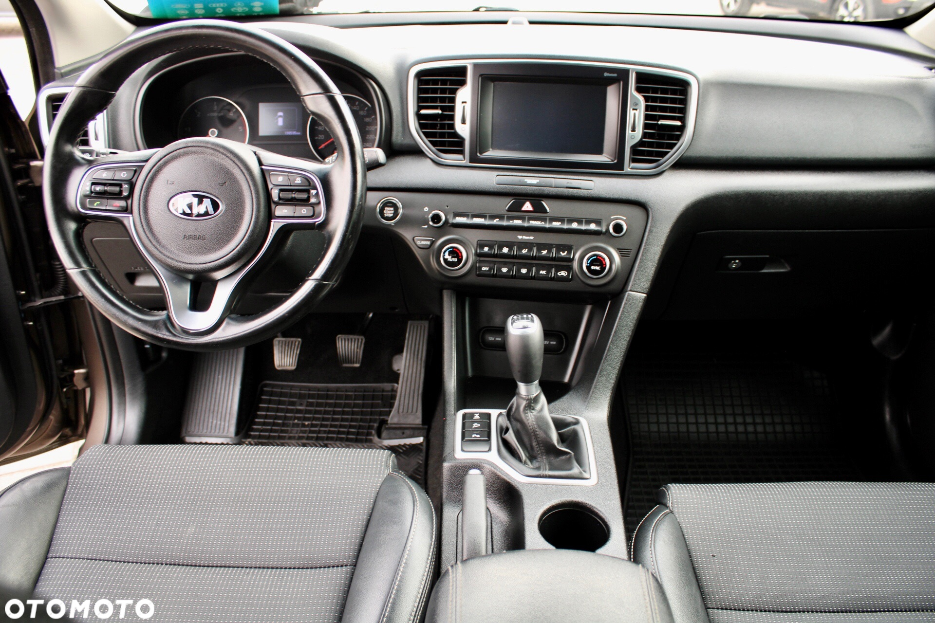 Kia Sportage 2.0 CRDI Business Line 4WD - 25