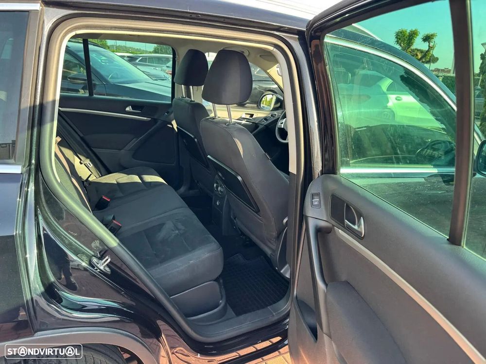 VW Tiguan 2.0 TDi Trend BlueMotion - 18