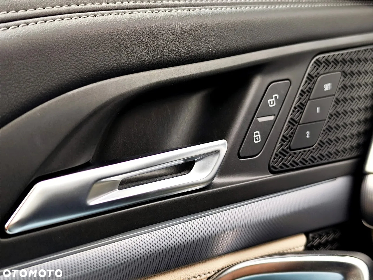 BMW iX1 xDrive30 66.5kWh xLine - 20