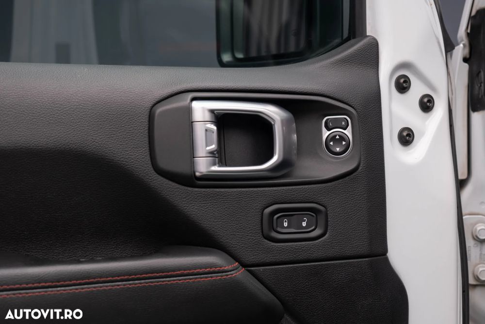 Jeep Wrangler 2.0 Turbo AT8 Rubicon - 30