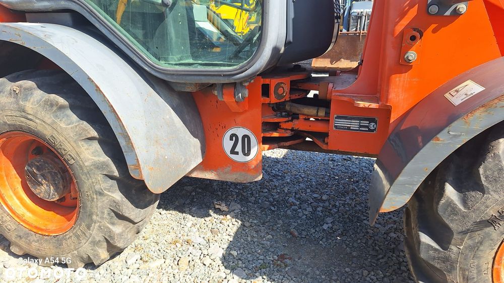 Hitachi ZW75 - 7