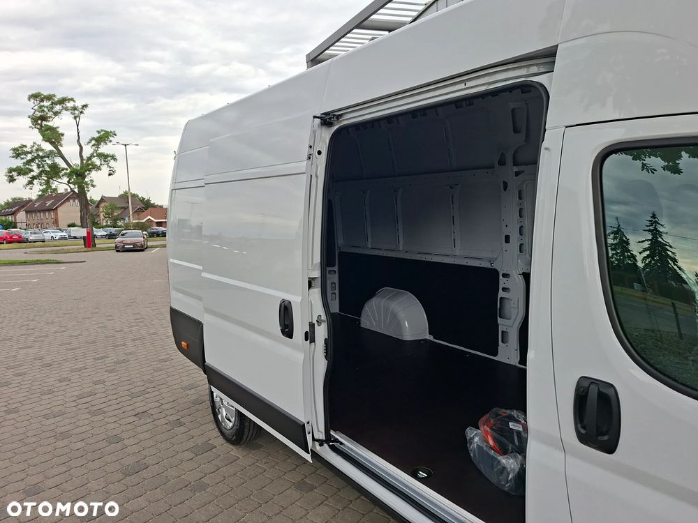 Toyota Proace MAX L4H3 EV 270KM 110kWh - 11