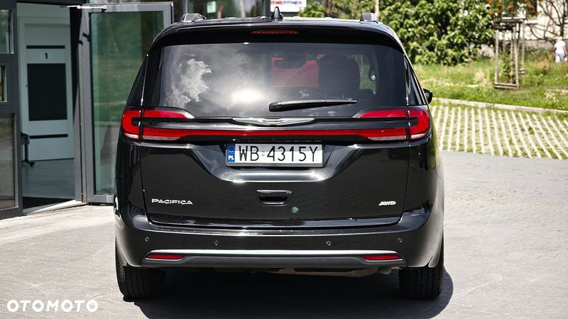 Chrysler Pacifica - 7