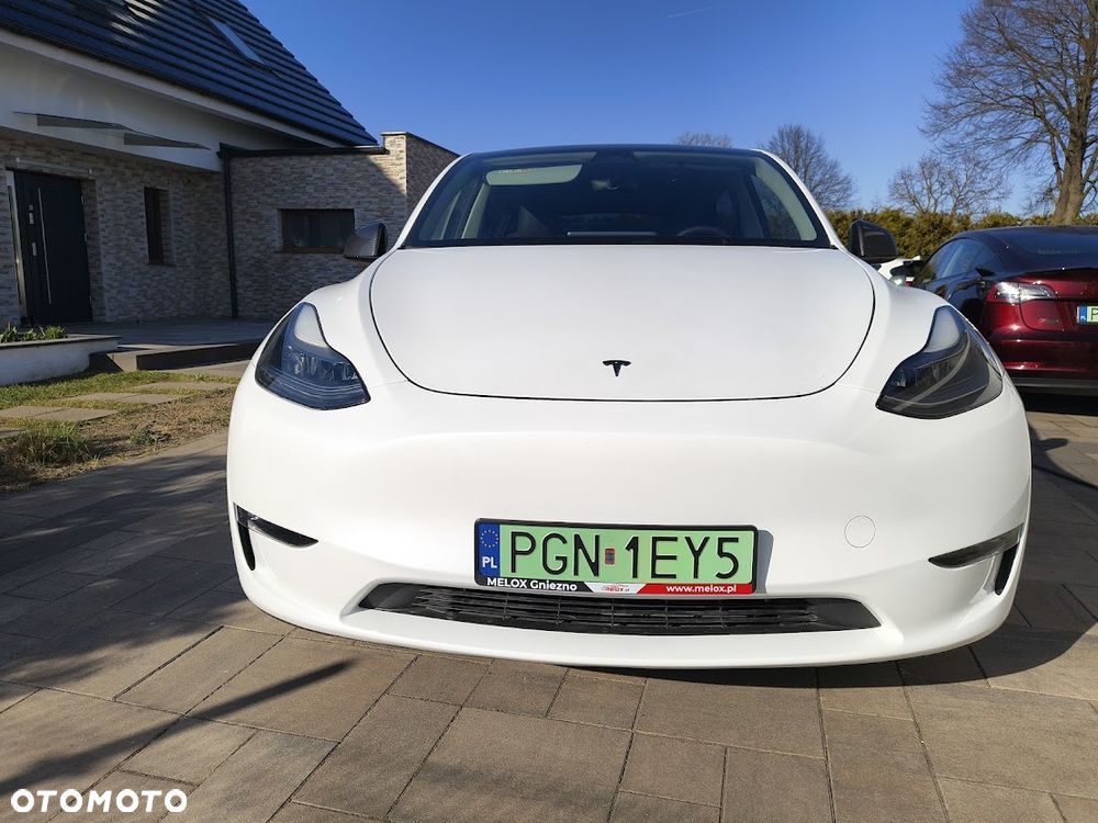 Tesla Y - 6