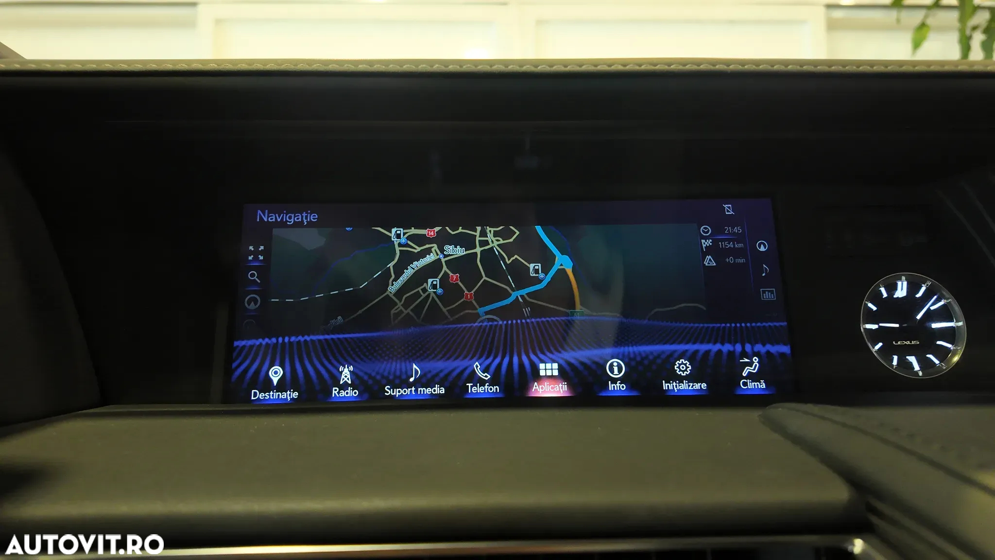 Lexus LC 500h Sport Premium - 32
