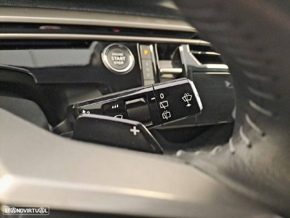 Peugeot 5008 1.2 Hybrid Allure e-DCS6 - 15