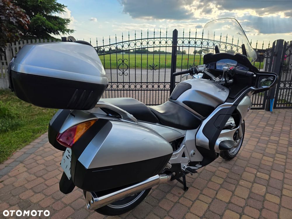 Honda ST - 32
