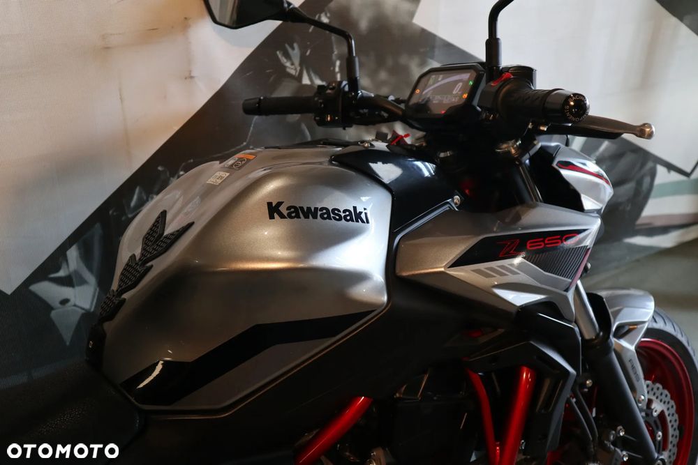 Kawasaki Z 650 - 21