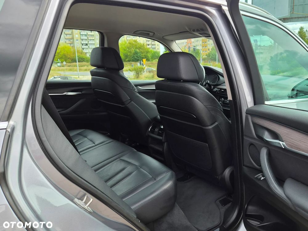 BMW X5 xDrive25d - 10