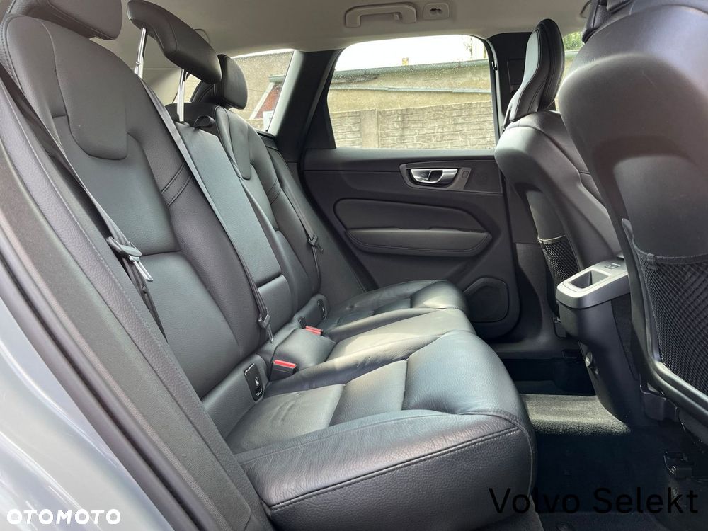 Volvo XC 60 - 18