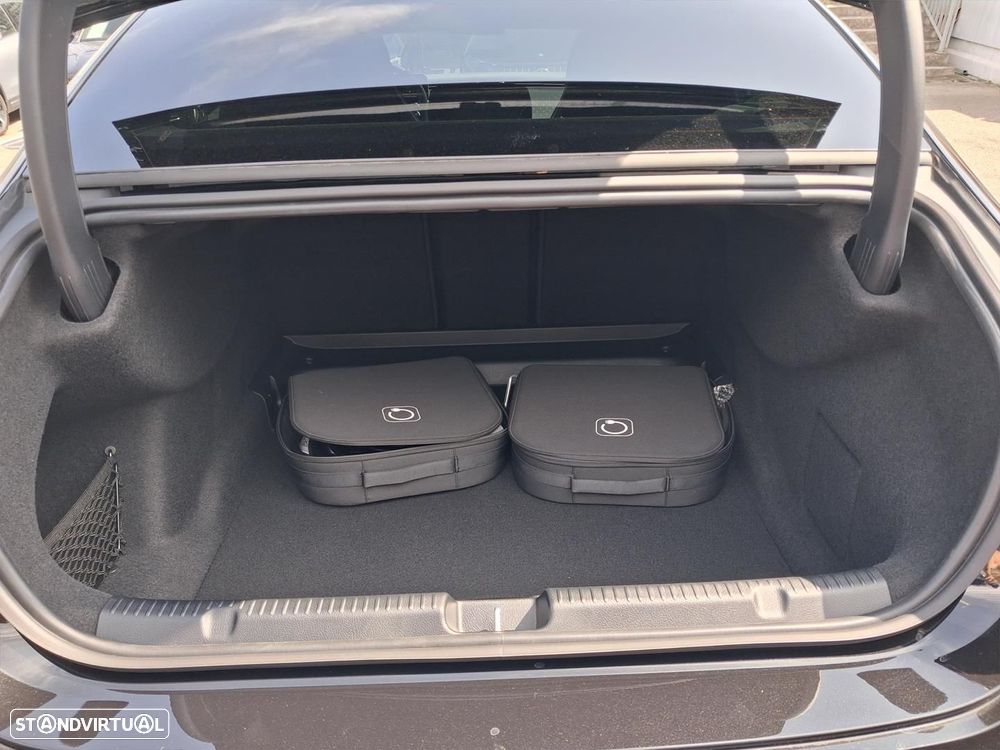 Mercedes-Benz EQE 350+ - 16