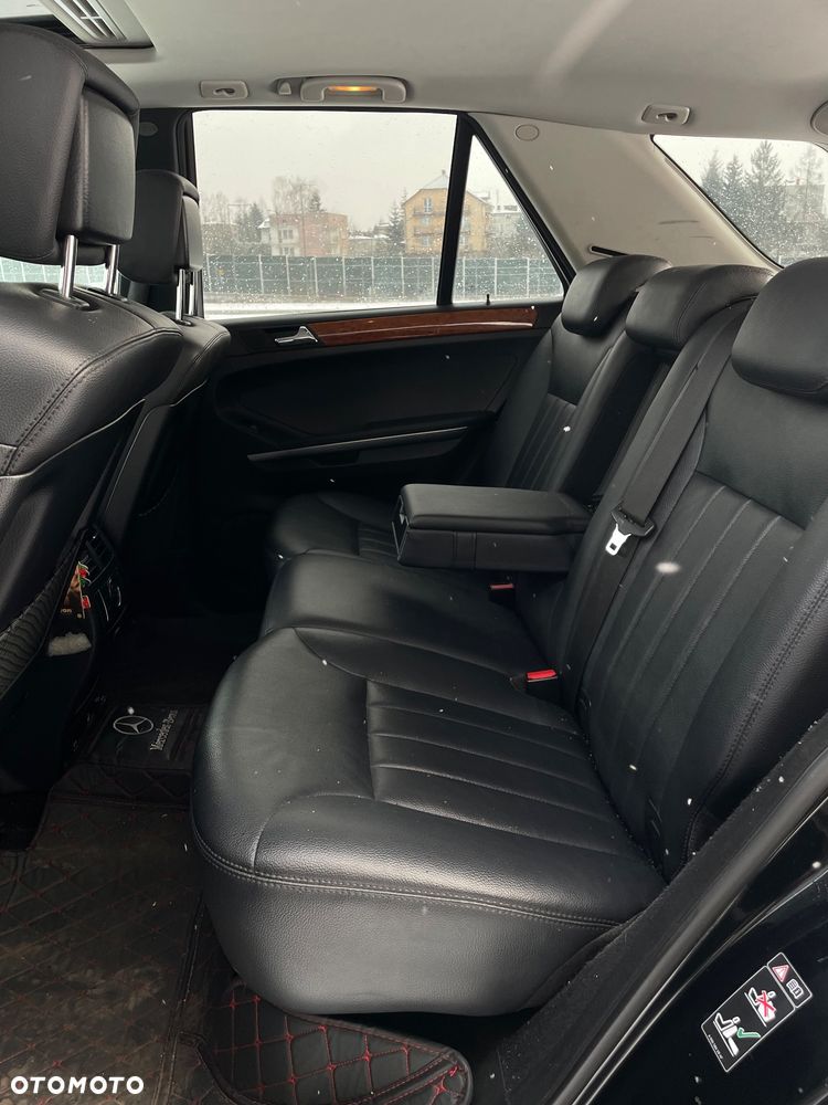 Mercedes-Benz ML - 19