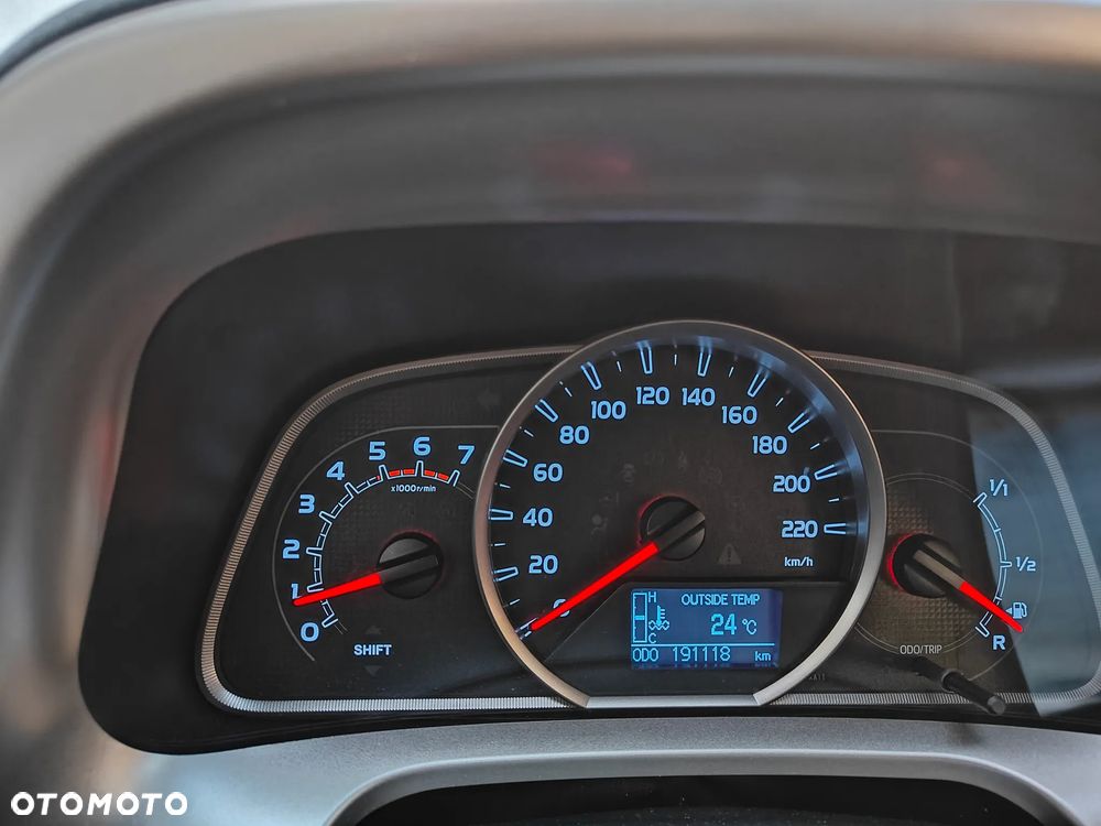 Toyota RAV4 2.2 D-4D Premium - 14