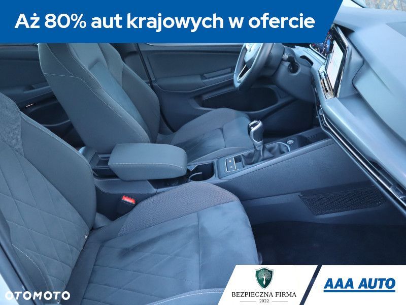 Volkswagen Golf Variant - 11