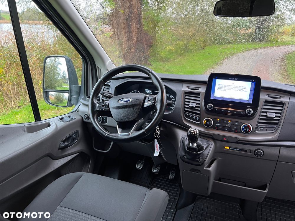 Ford Transit - 13