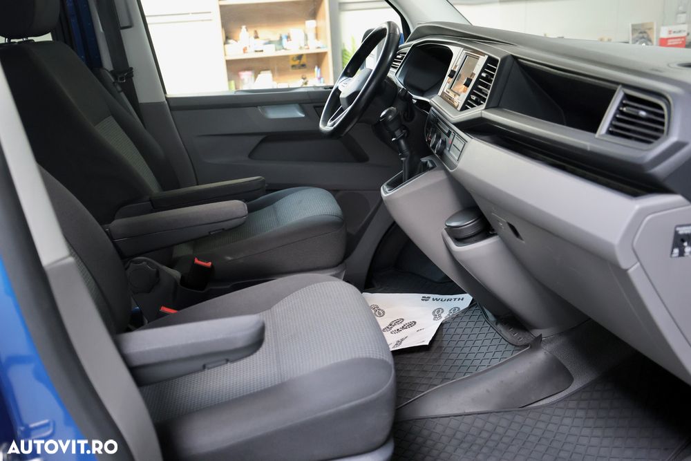 Volkswagen Caravelle LR Comfortline - 7