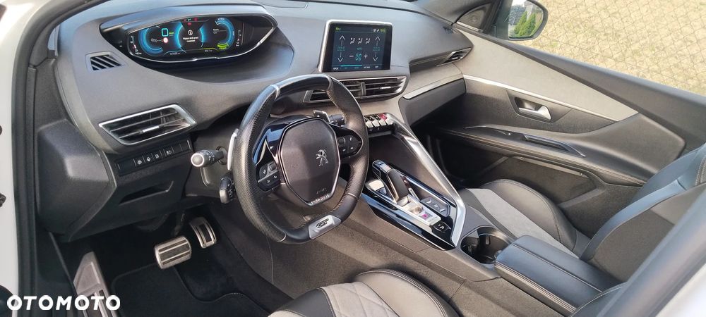 Peugeot 3008 Hybrid4 300 e-EAT8 GT - 21