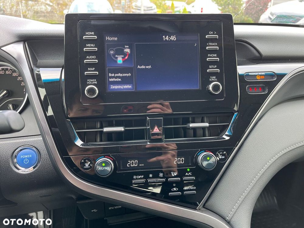 Toyota Camry 2.5 Hybrid Comfort CVT - 15