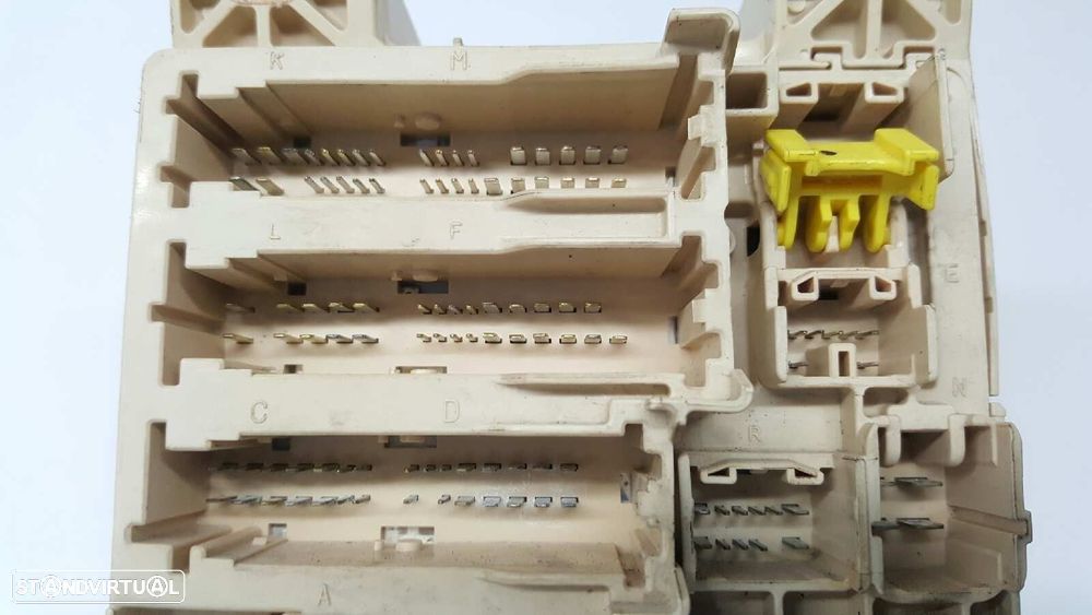 CAIXA DE RELÉS/ FUSÍVEIS LEXUS RX 400H - 2