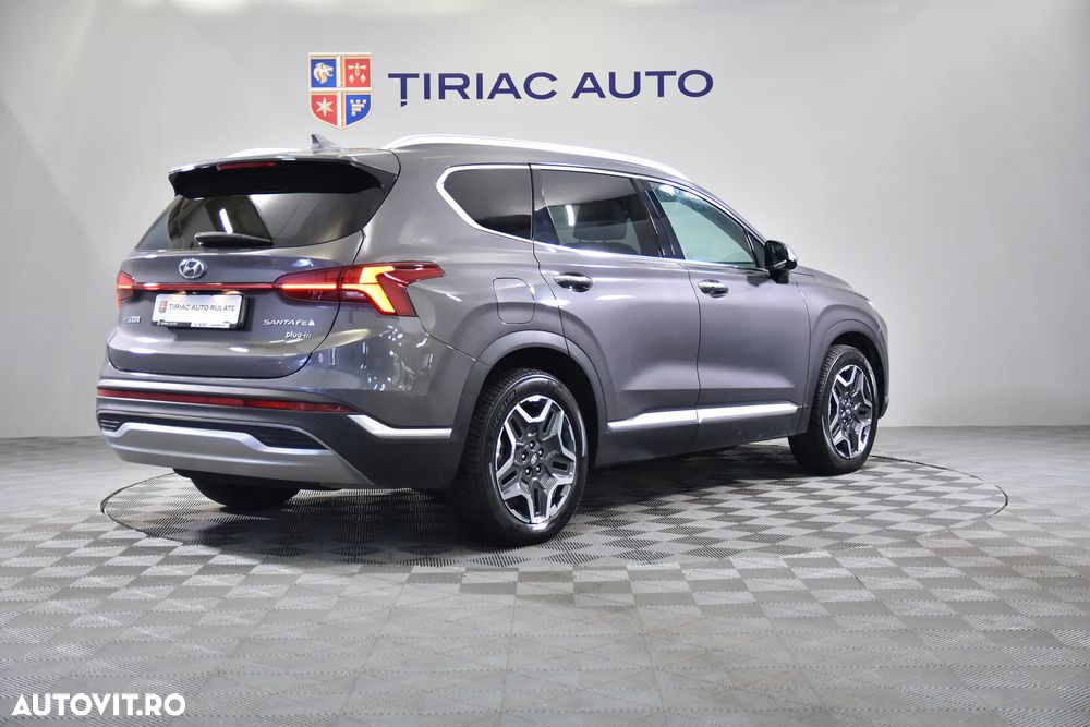 Hyundai Santa Fe - 5