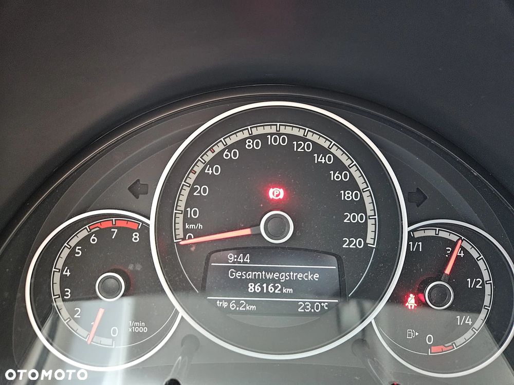 Volkswagen up! 1.0 white - 10