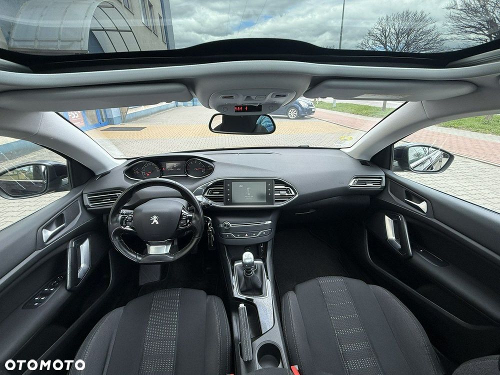 Peugeot 308 - 5