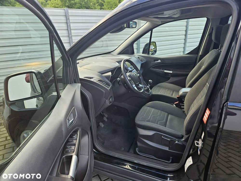 Ford Tourneo Connect Grand - 6