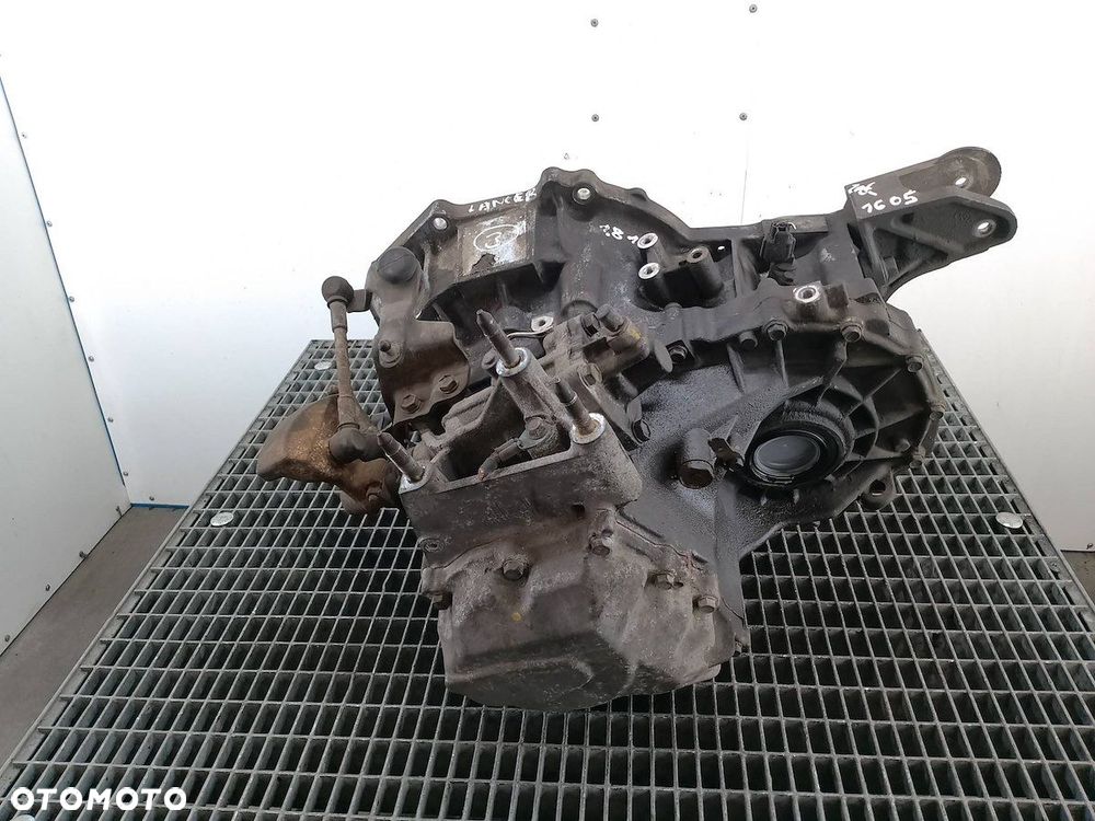 SKRZYNIA BIEGÓW MANUALNA MITSUBISHI LANCER IX F5MBB 1.8 16V - 4