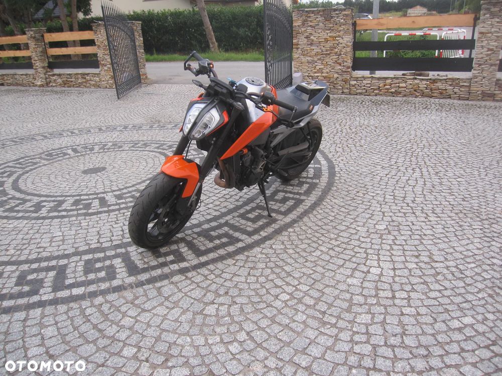 KTM Duke 790 - 2