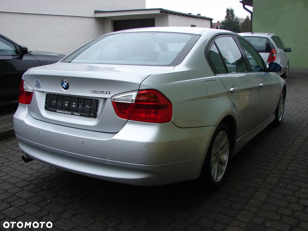 BMW Seria 3 - 4