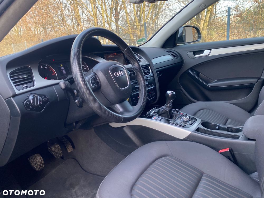 Audi A4 Avant 1.8 TFSI Ambition - 23