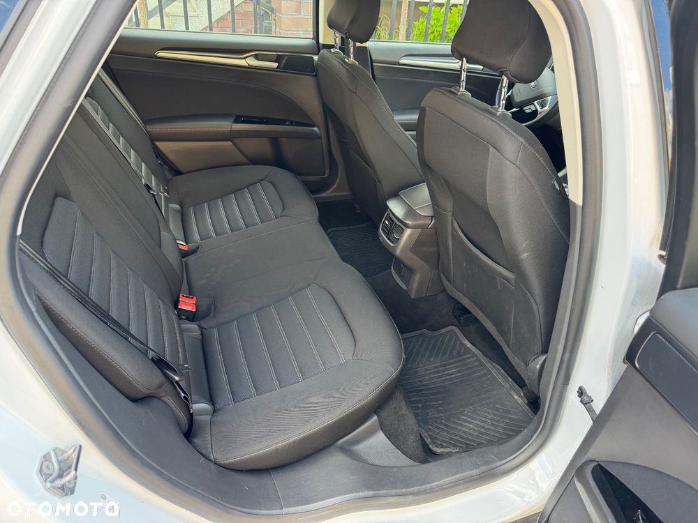 Ford Mondeo 2.0 TDCi STart-Stopp PowerShift-Aut Titanium - 13