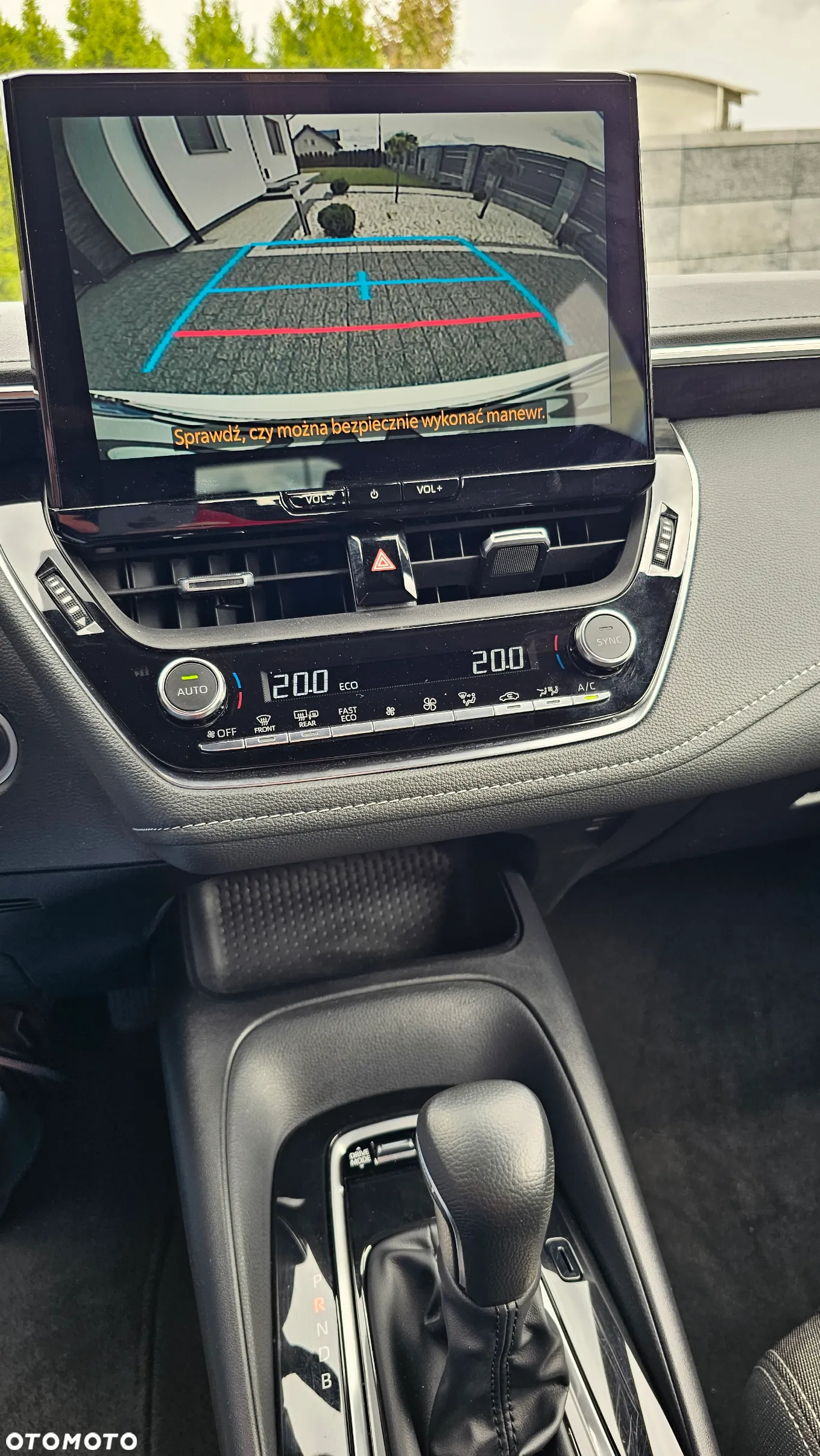 Toyota Corolla 1.8 Hybrid Comfort - 16