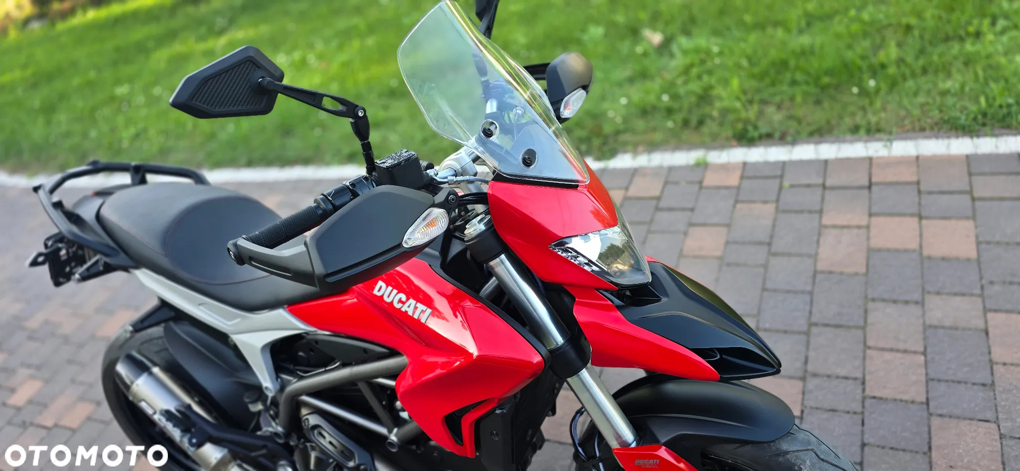 Ducati Hypermotard - 9