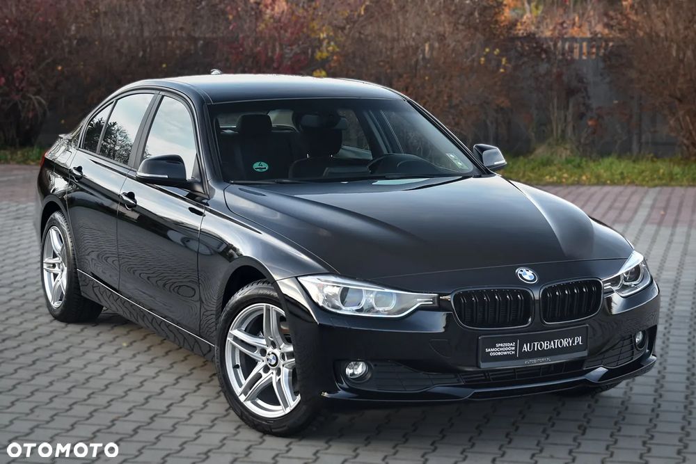 BMW Seria 3 318d - 14