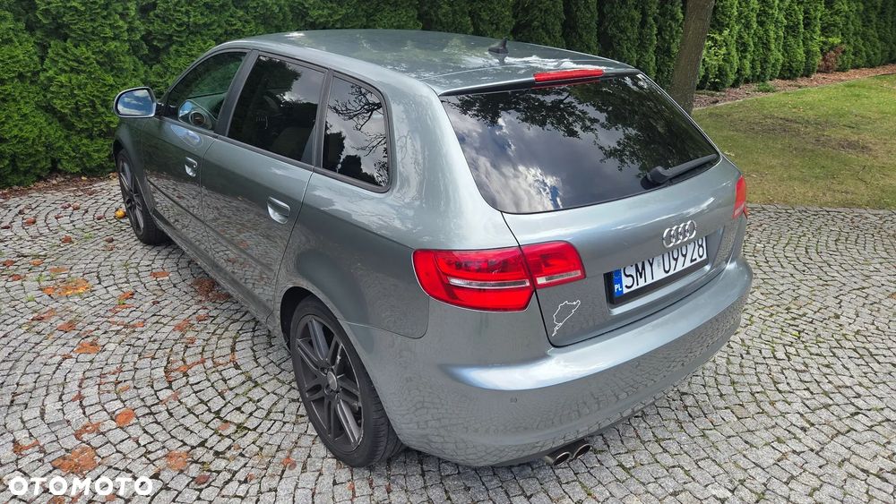 Audi A3 Sportback 3.2 quattro (DSG) S tronic Ambition - 12
