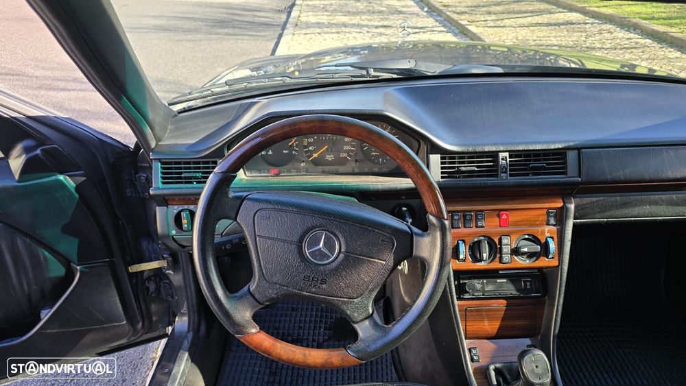 Mercedes-Benz E 250 - 9
