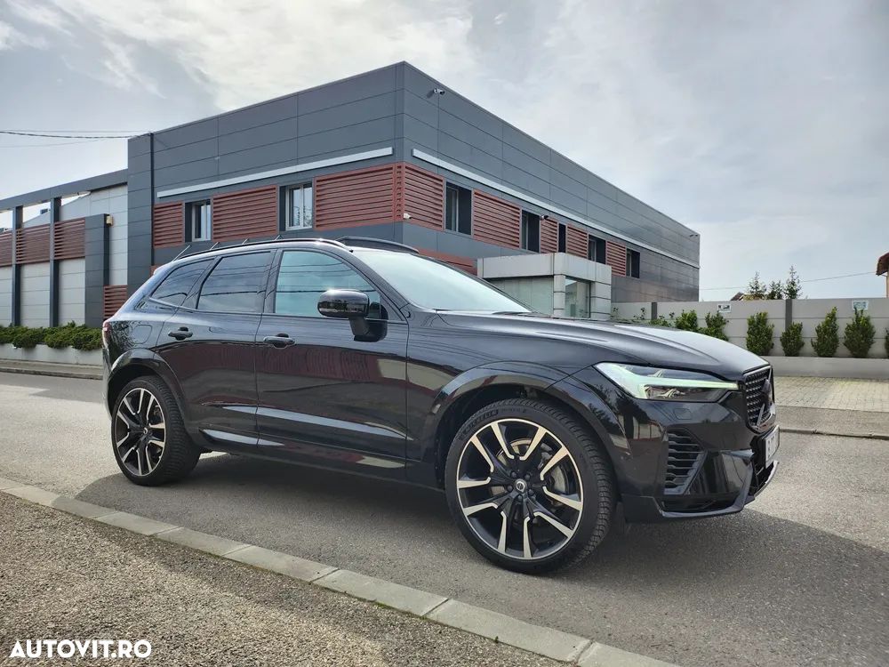 Volvo XC 60 T6 AWD Recharge Ultimate Black Edition - 1
